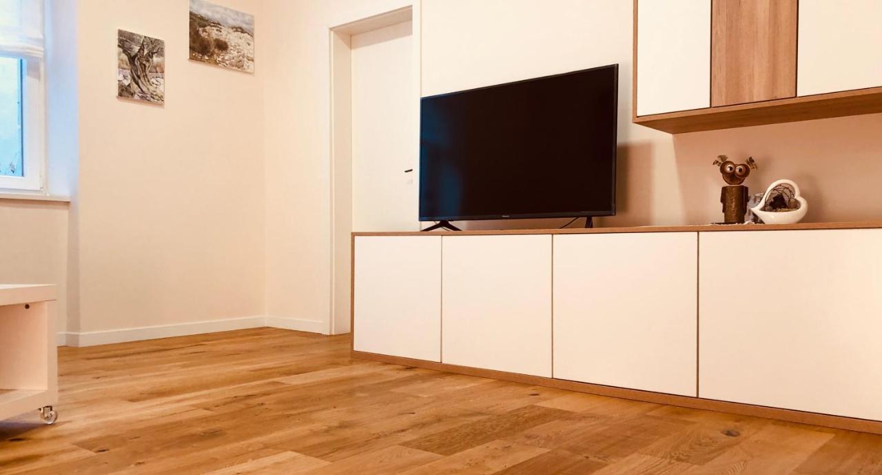 Apartment Karin Риека Экстерьер фото