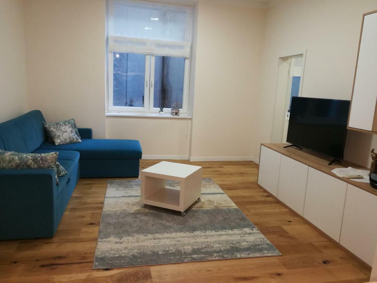 Apartment Karin Риека Экстерьер фото